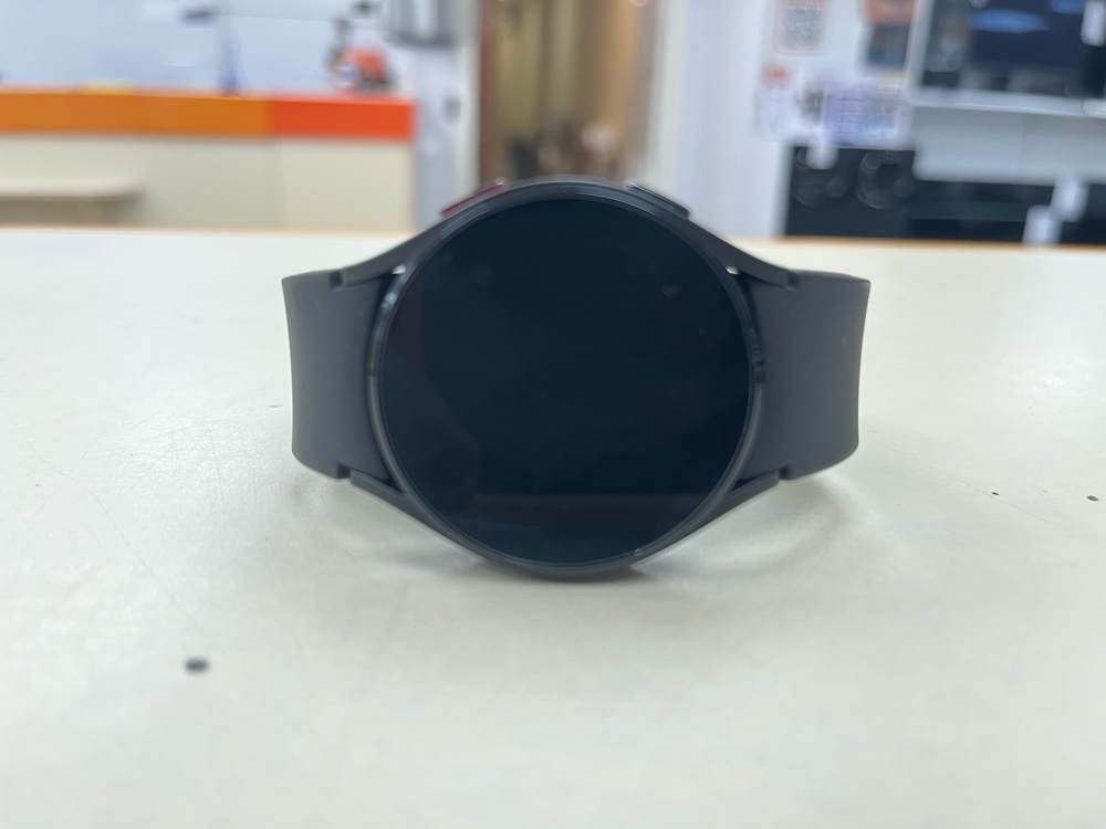 Смарт-часы Samsung Galaxy Watch 4 40mm