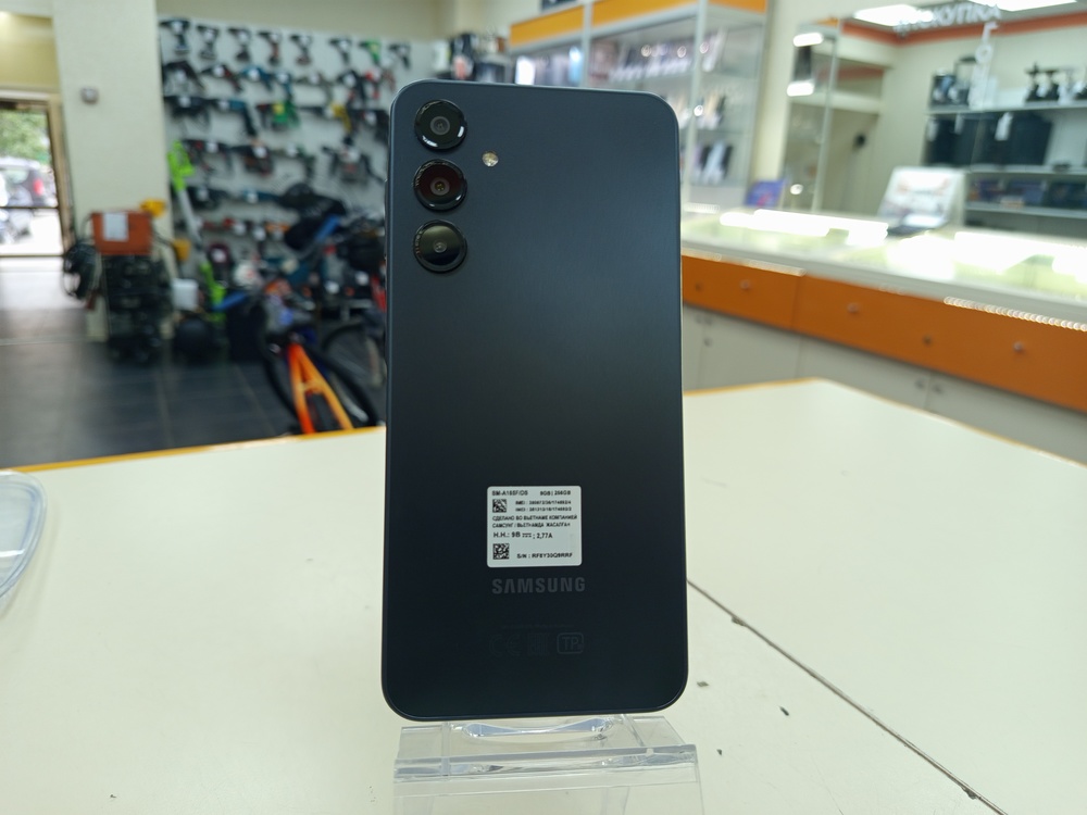 Смартфон Samsung Galaxy A16 8/256