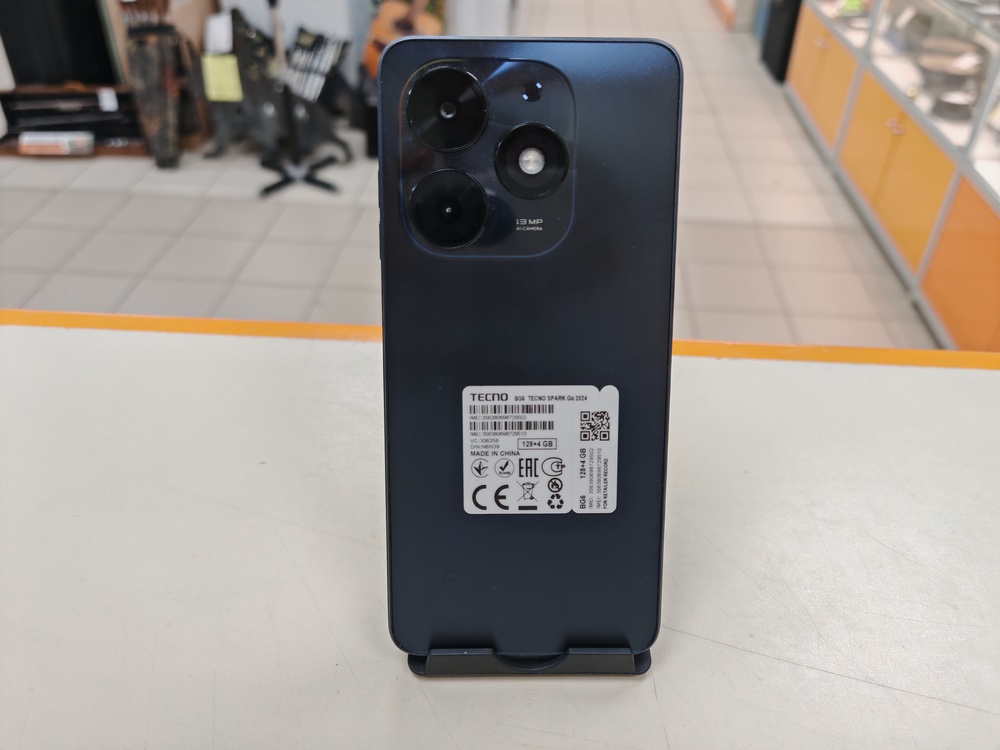 Смартфон Tecno Spark Go 2024 4/128