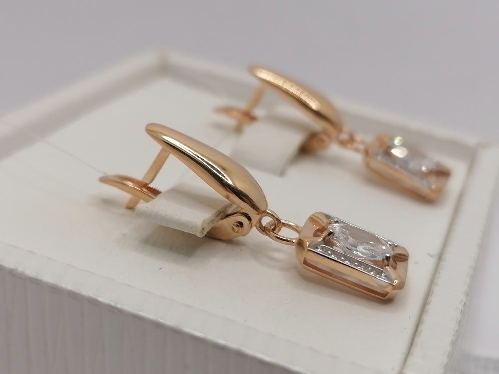 СЕРЬГИ С КАМНЯМИ (Au 585)