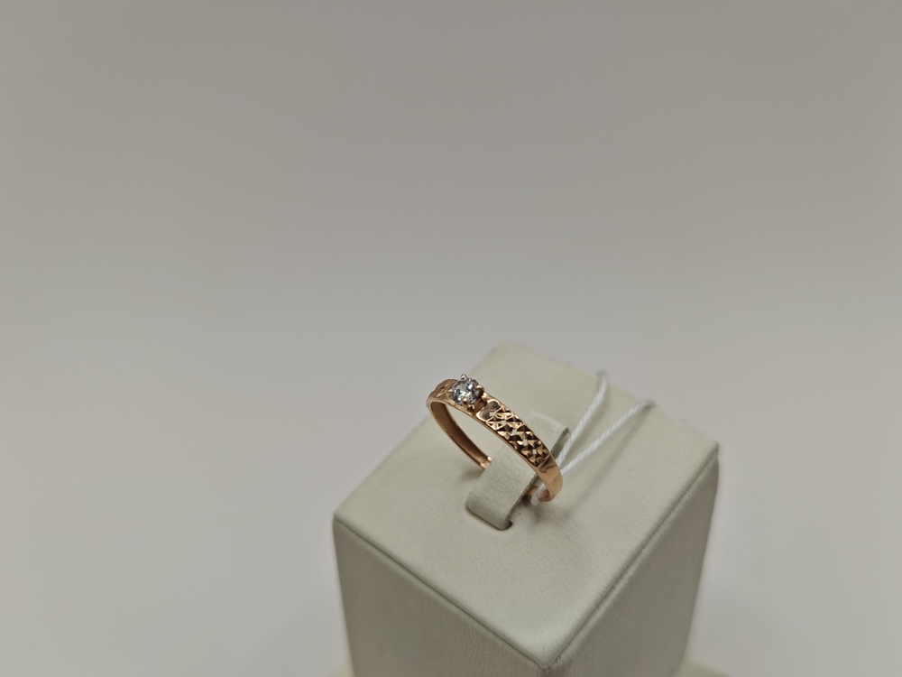 КОЛКМ585 КОЛЬЦО С КАМНЕМ (Au 585)