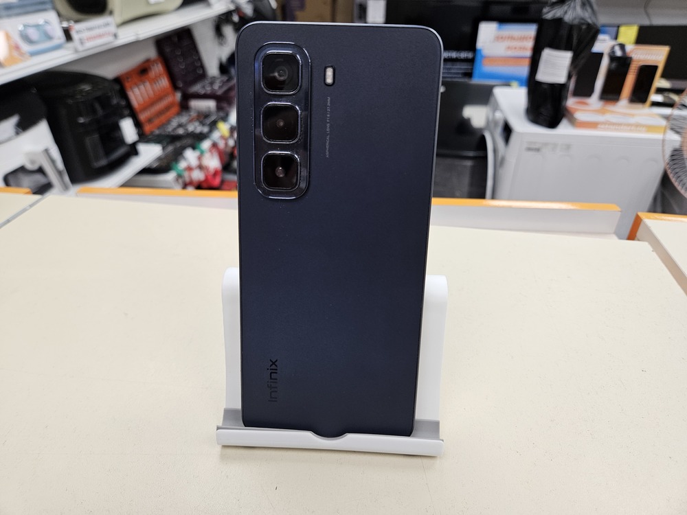 Смартфон Infinix HOT 50 8/128