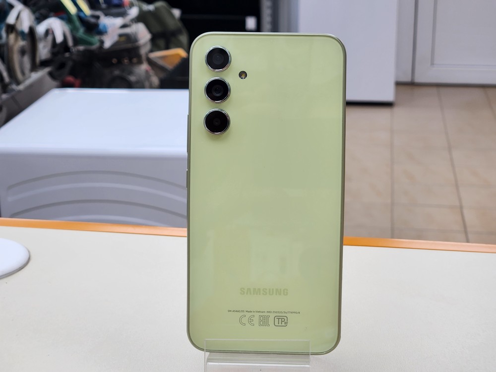 Смартфон Samsung Galaxy A54 6/128