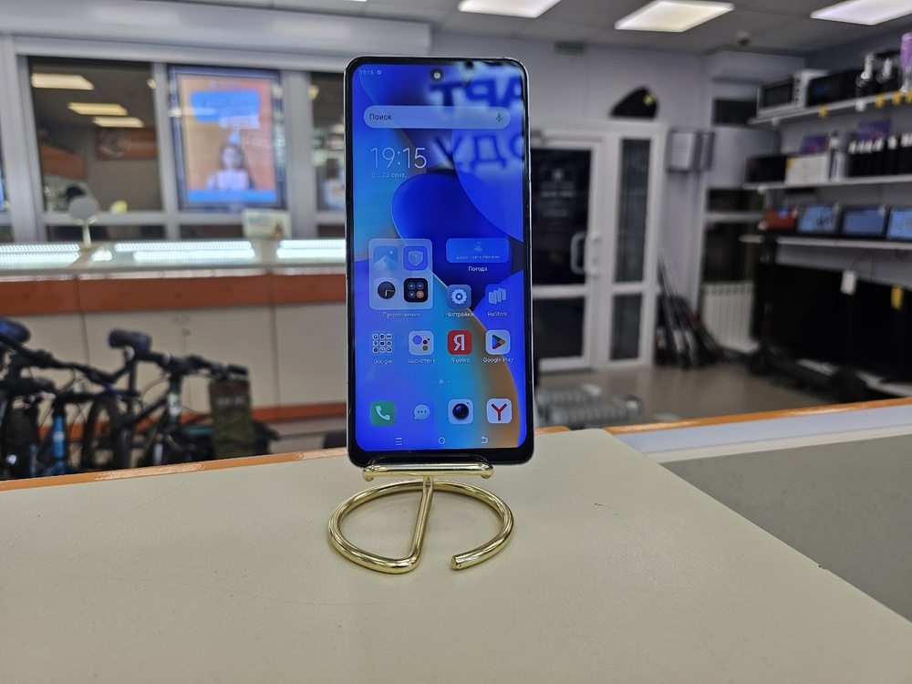 Смартфон Tecno Spark 10 Pro 8/256