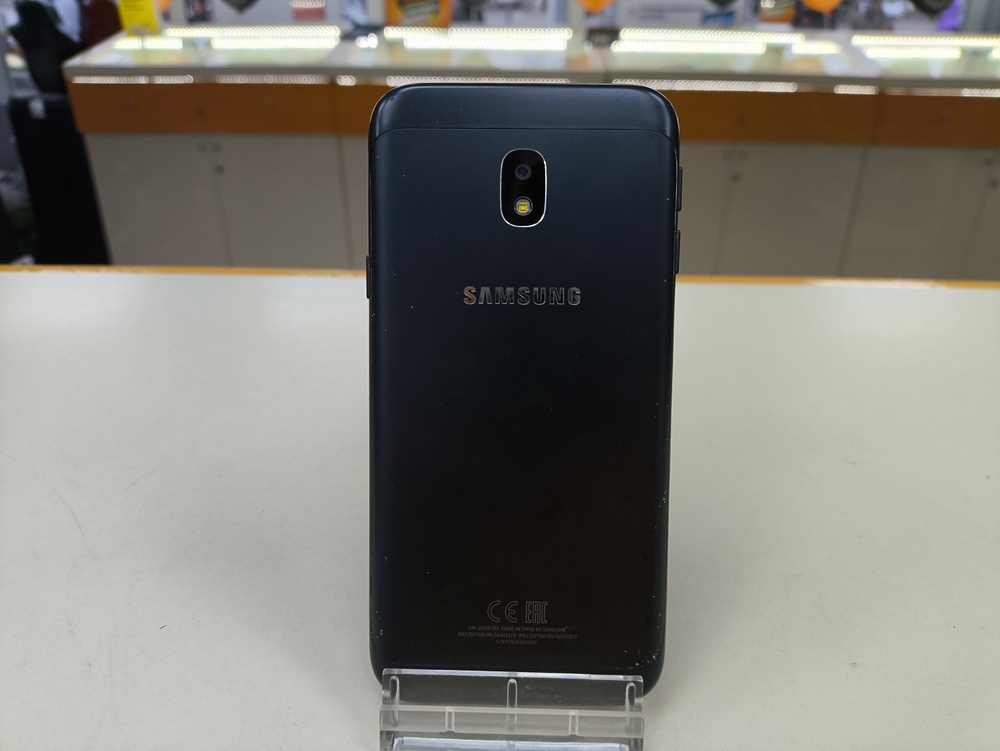 Смартфон Samsung Galaxy J3 2017 2/16