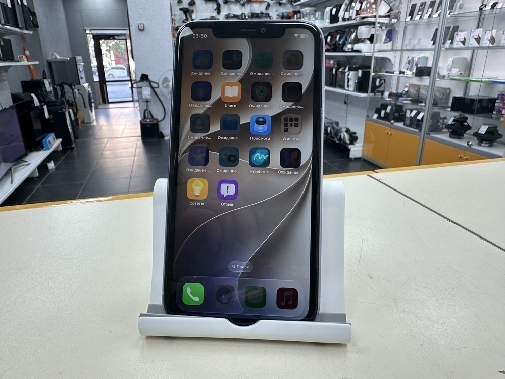 Смартфон Apple iPhone 11 128Gb