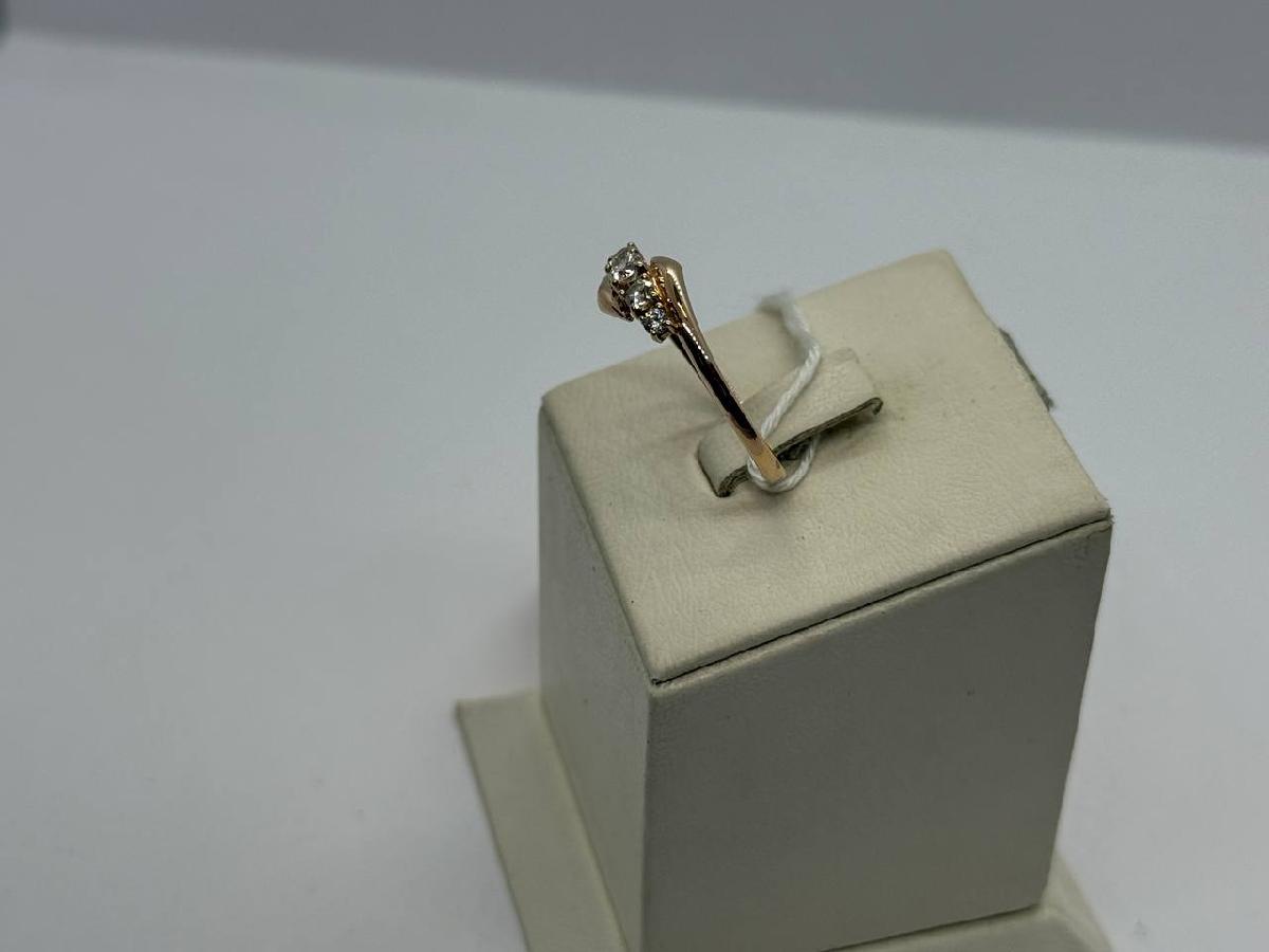 КОЛКМИ585 КОЛЬЦО С КАМНЯМИ (Au 585)
