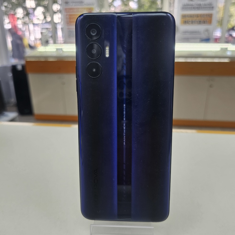 Смартфон Tecno Pova 3 6/128