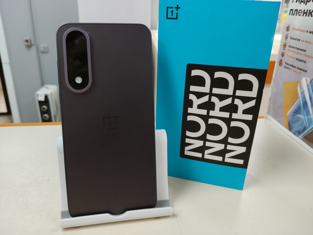 Смартфон OnePlus Nord 5 12/512