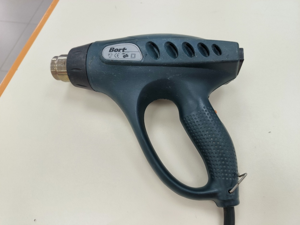 Строительный фен Bort BHG-2001