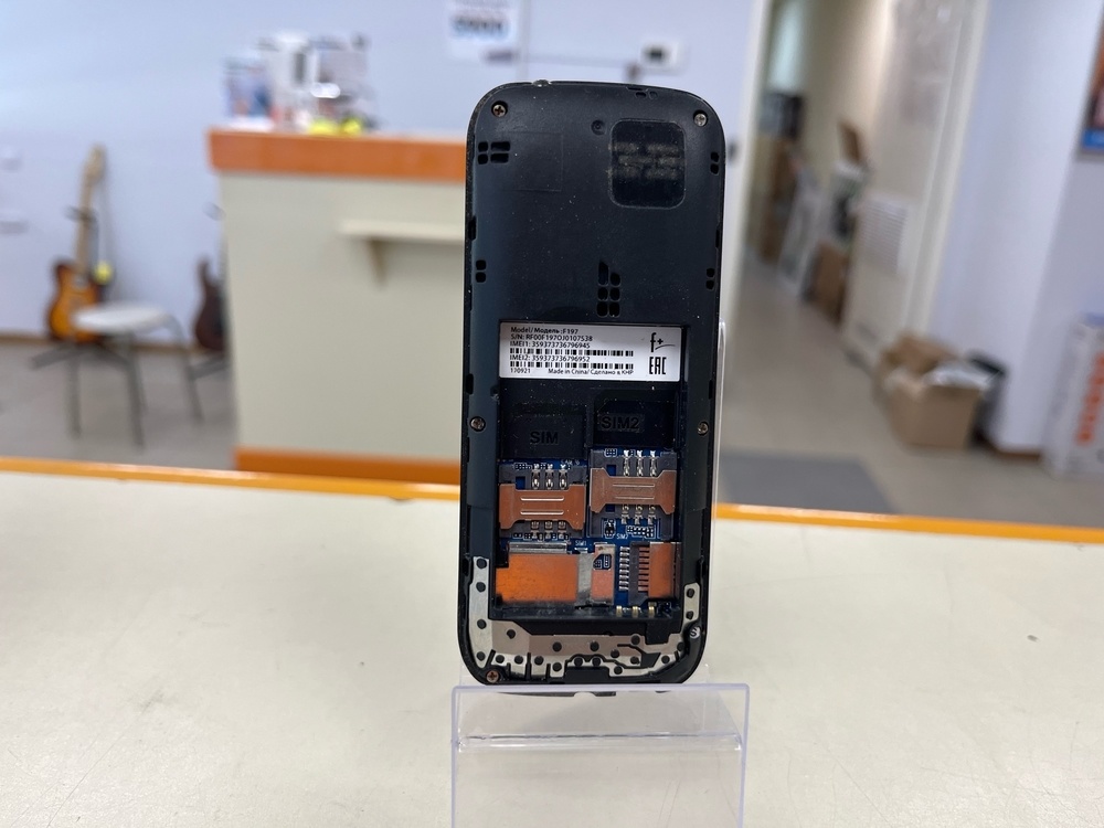 Мобильный телефон F+ BL8751