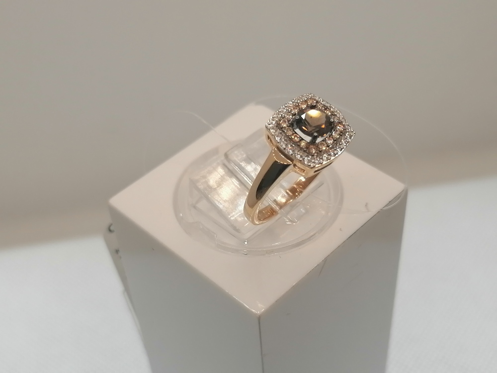 КОЛЬЦО РАУХ-ТОПАЗ с камнями (Au 585)