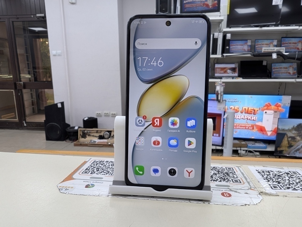 Смартфон Tecno Spark GO 1 3/64