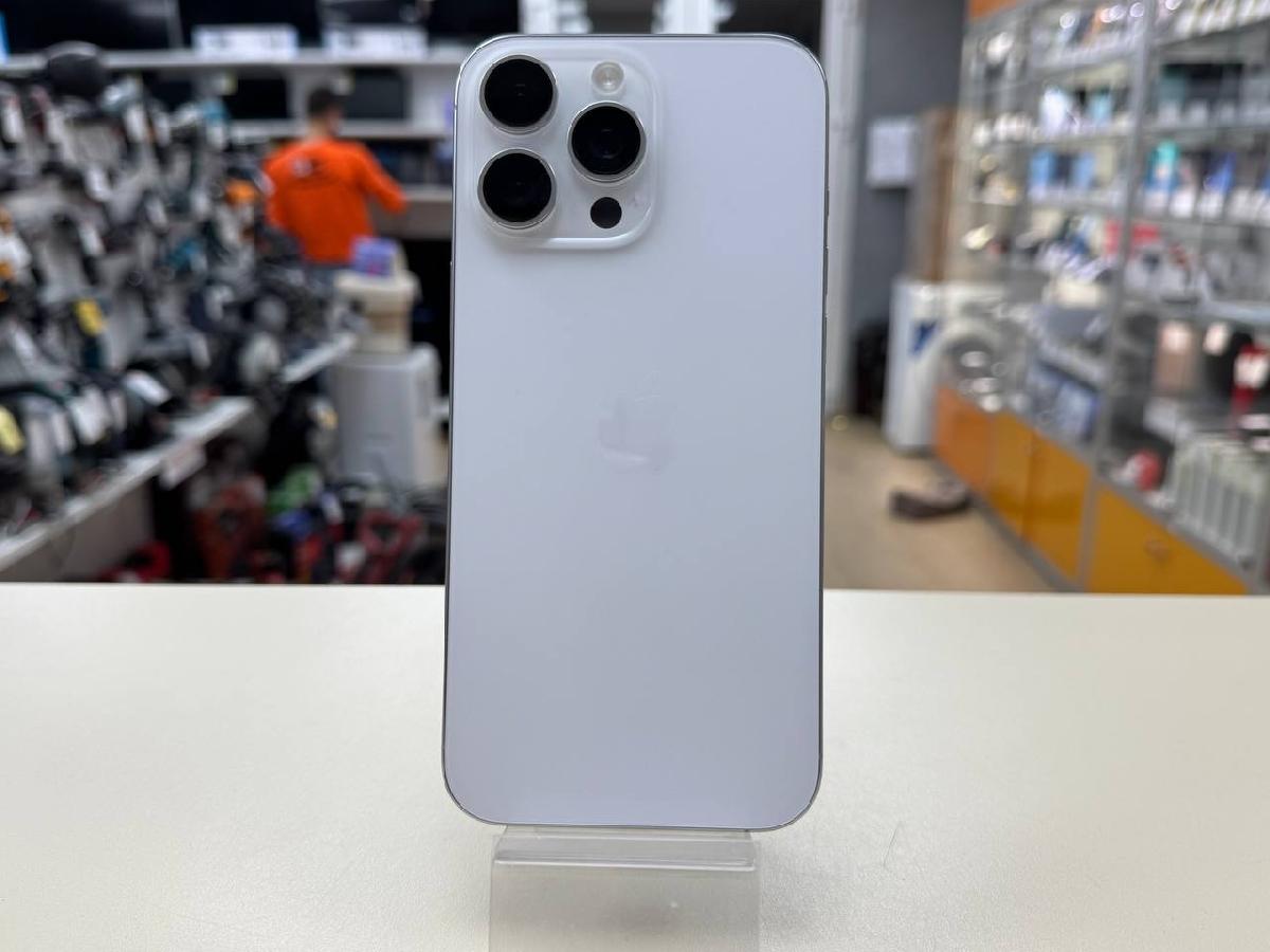 Смартфон Apple Iphone 16 Pro Max 256Gb