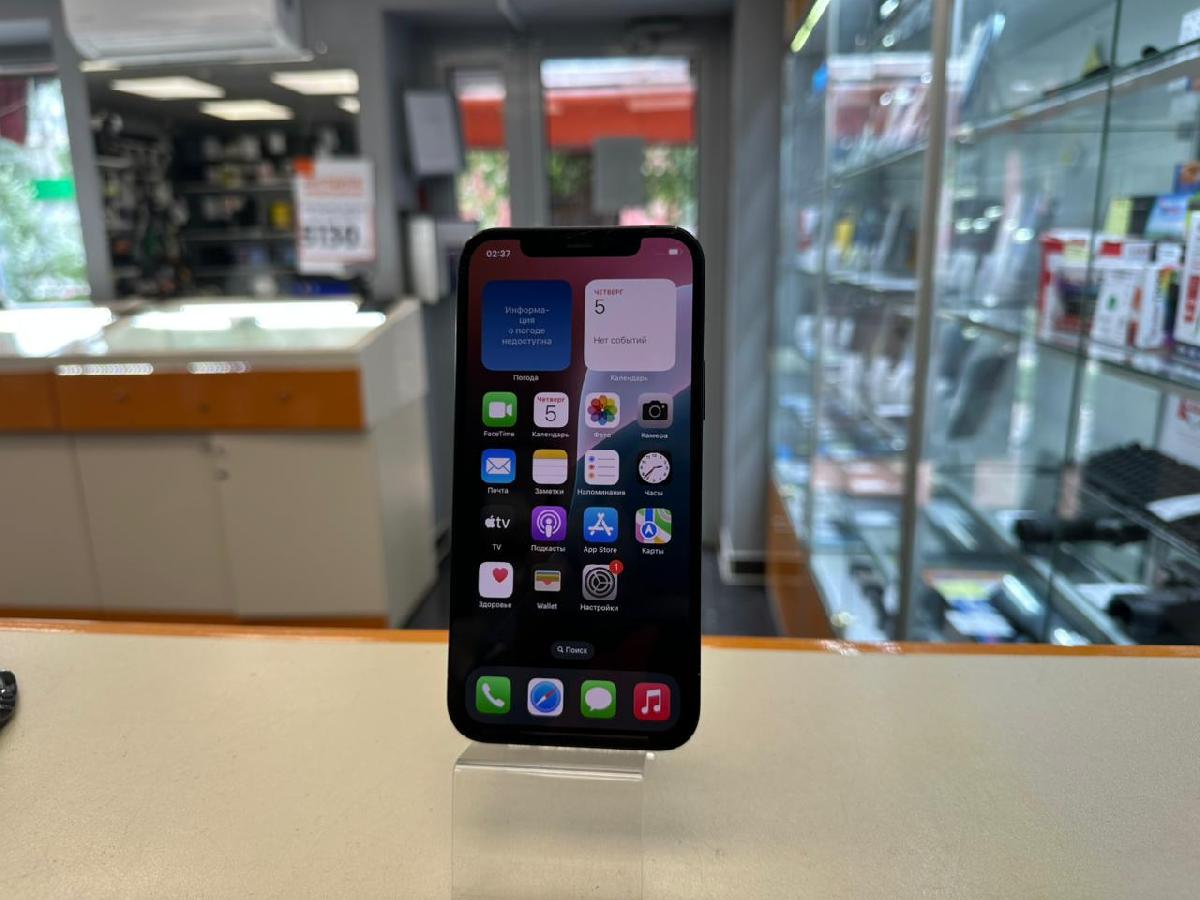 Смартфон Apple iPhone 12 64Gb