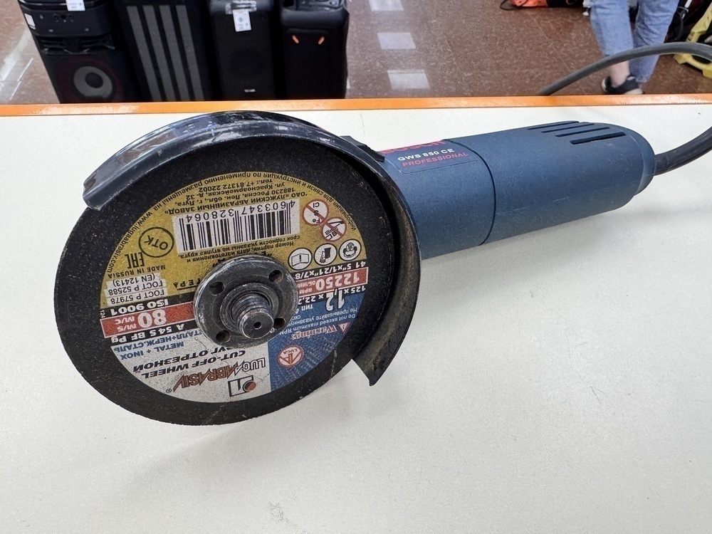 Угловая шлифмашина Bosch GWS 850 CE