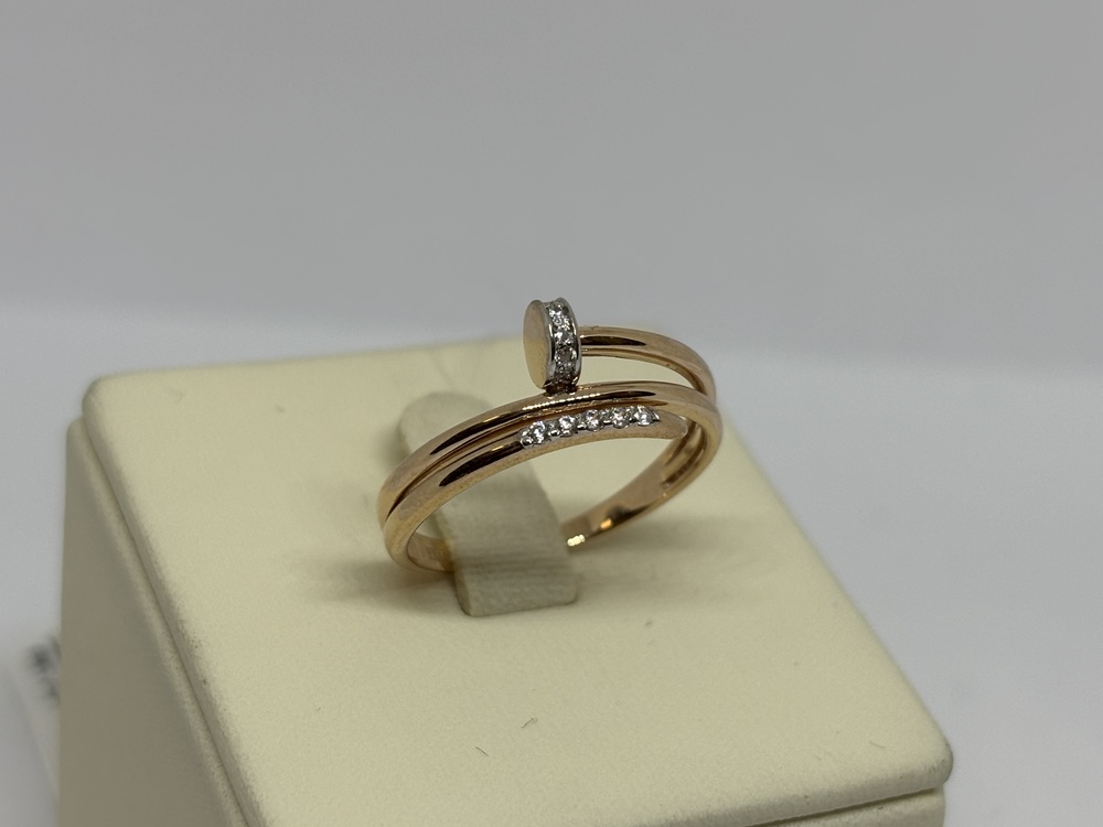 КОЛЬЦО С КАМНЯМИ (Au 585)