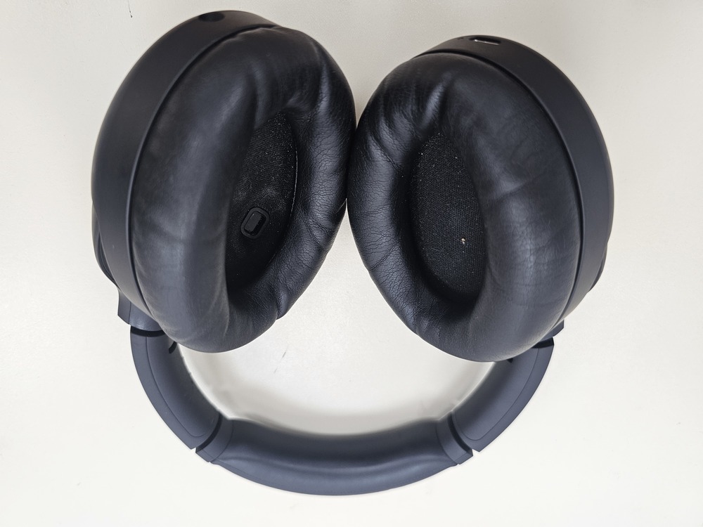 Наушники беспроводные SONY WH-1000XM4