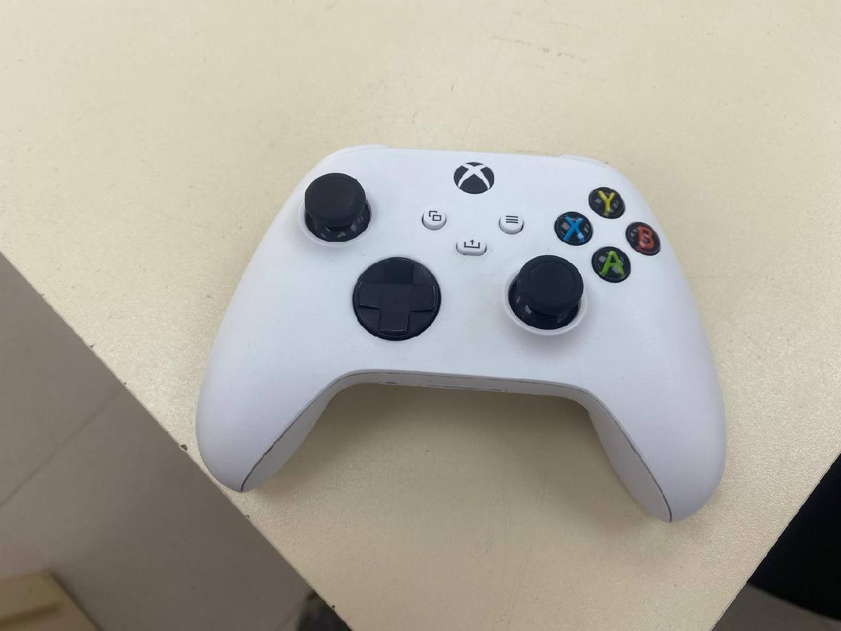 Игровая приставка Xbox One S 500Gb