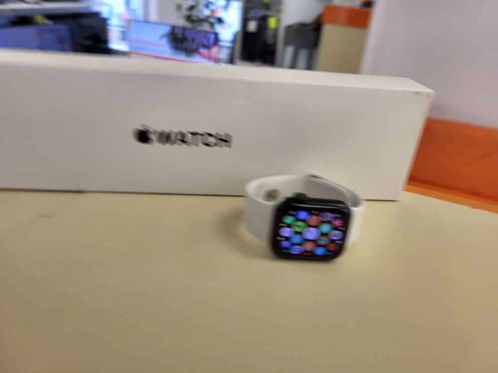 Смарт-часы Apple Watch SE 2022 40mm