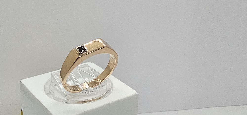 КОЛЬЦО ПЕЧАТКА с камнем (Au 585)