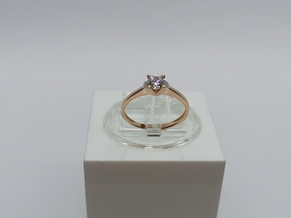 КОЛКМ585 КОЛЬЦО С КАМНЕМ (Au 585)