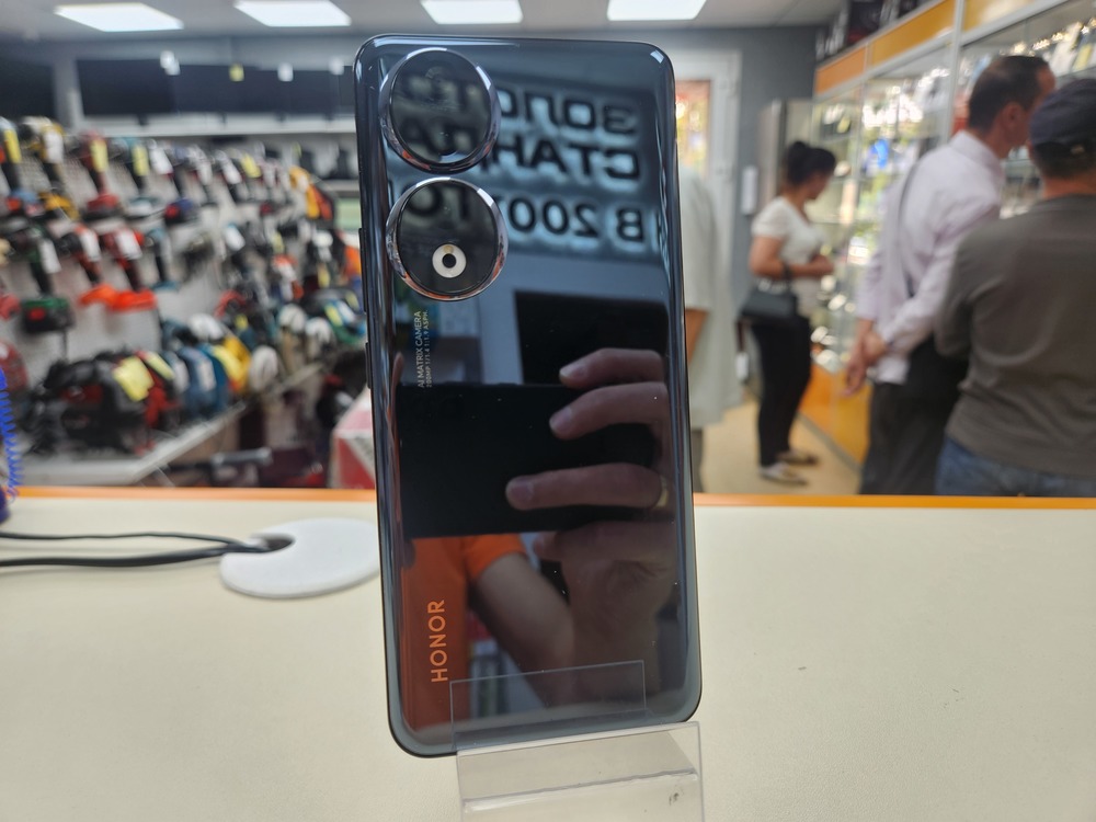 Смартфон Honor 90 8/256