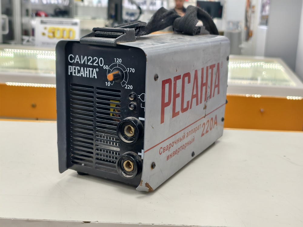 Сварочный аппарат Ресанта САИ-220