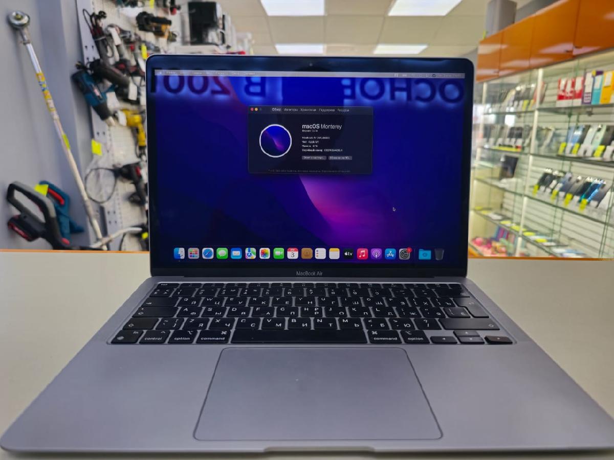 Ноутбук Apple air m1 2020/8gb/256ssd;