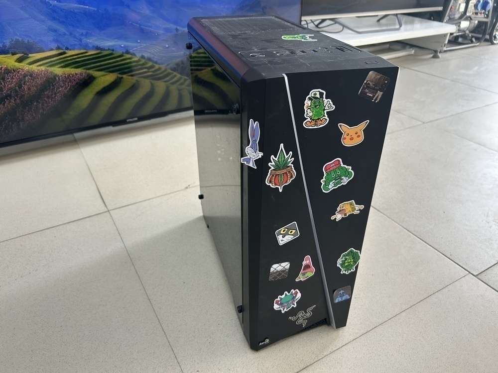Системный блок Noname noname; I5-13400F, Geforce RTX 4060, 32 Гб, 1 Tb, Нет