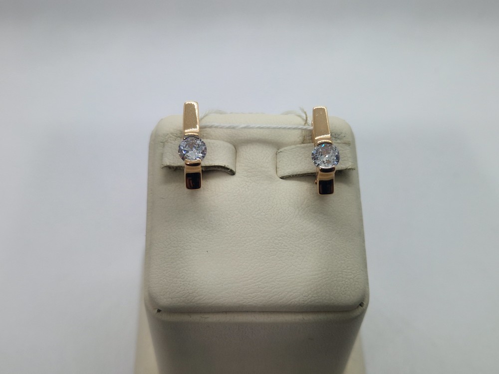 СКМ585 СЕРЬГИ С КАМНЕМ (Au 585)