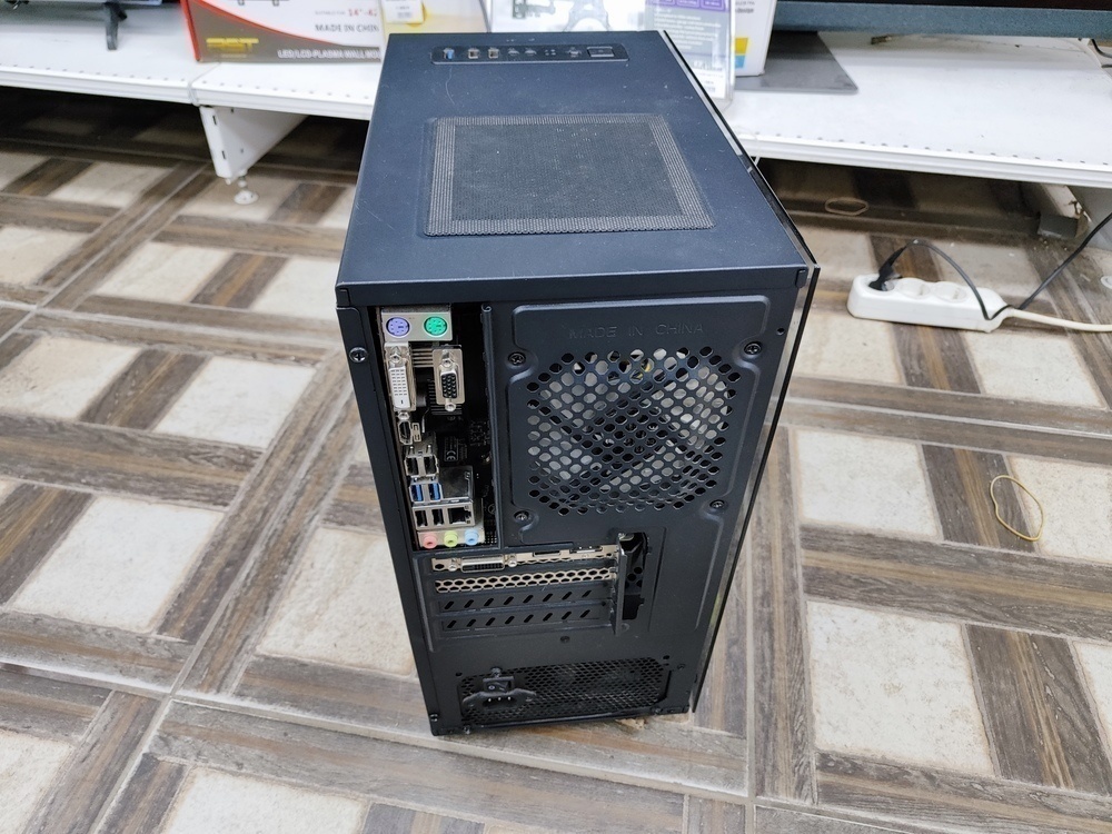 Системный блок DNS; Core i3-10100F, GeForce GTX 1660 Super, 8 Гб, 500 Гб, Нет