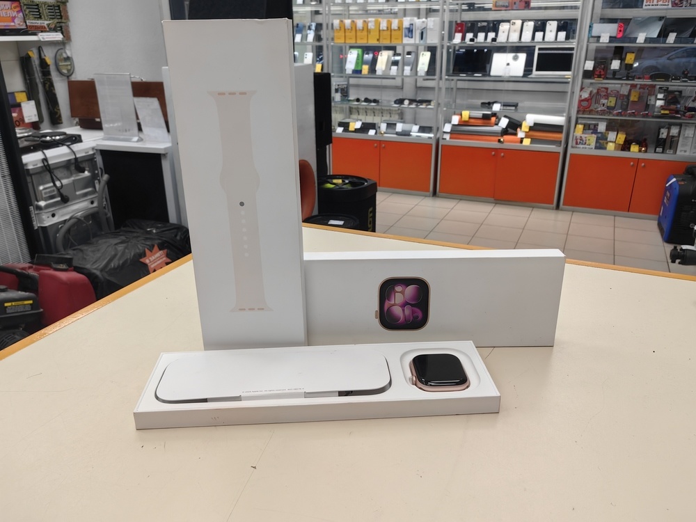 Смарт-часы Apple Watch Series 11 42mm