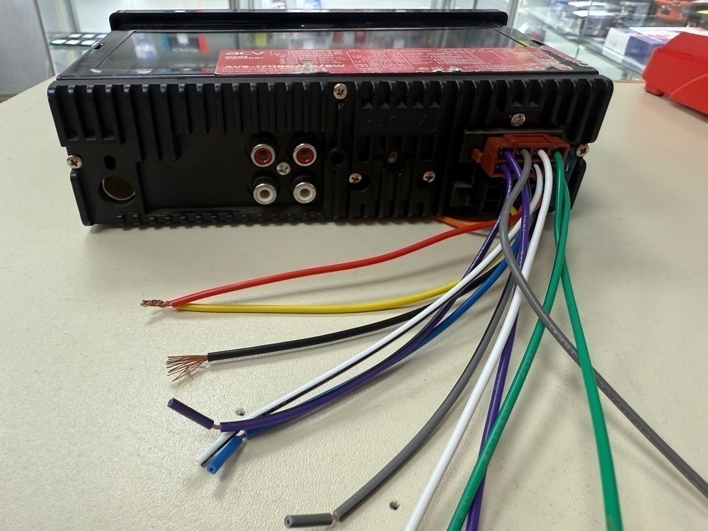 Автомагнитола ACV AVS 1711