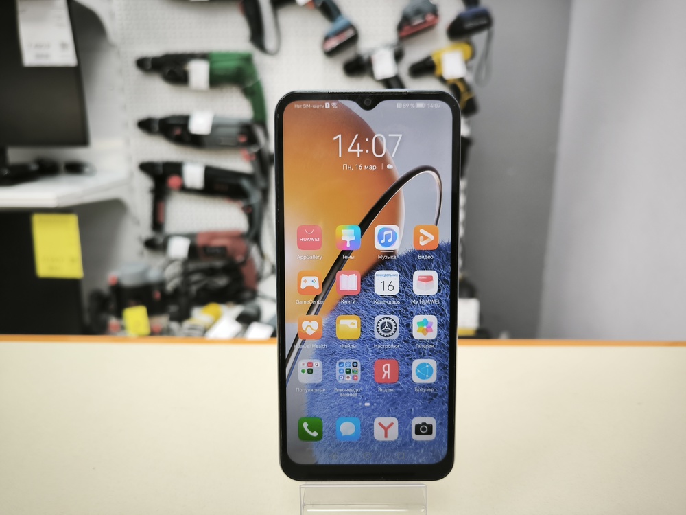 Смартфон Huawei Nova Y61 4/128