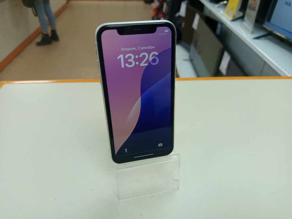 Смартфон Apple iPhone 11 64Gb