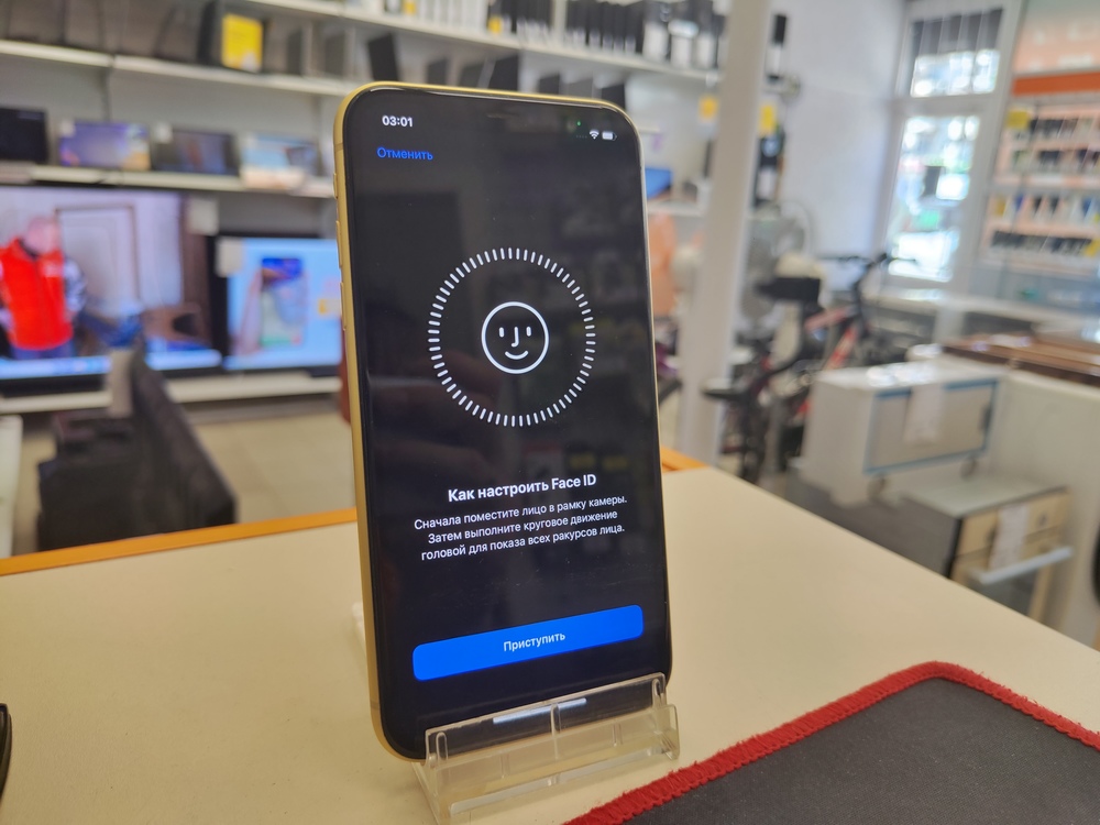 Смартфон Apple iPhone 11 64Gb