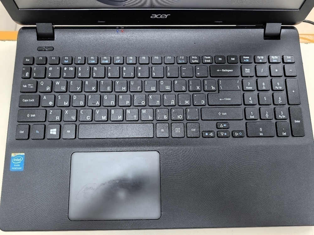 Ноутбук Acer Aspire ES1; Pentium N3540, Intel UHD Graphics, 8 Гб, 240 Гб, Нет