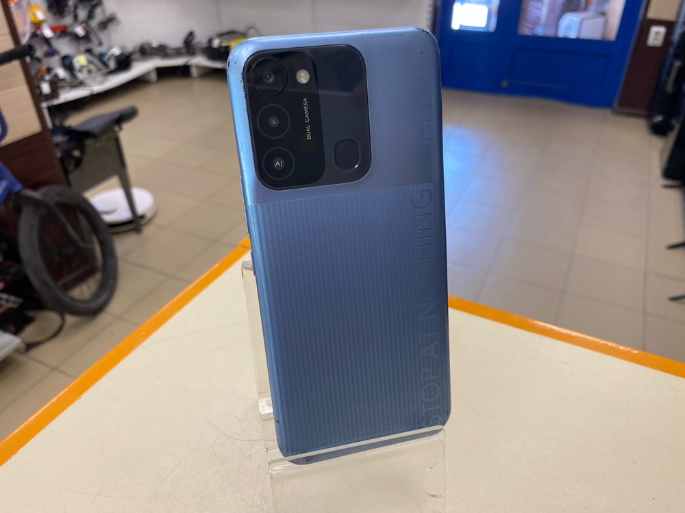 Смартфон Tecno Spark GO 2022 2/32