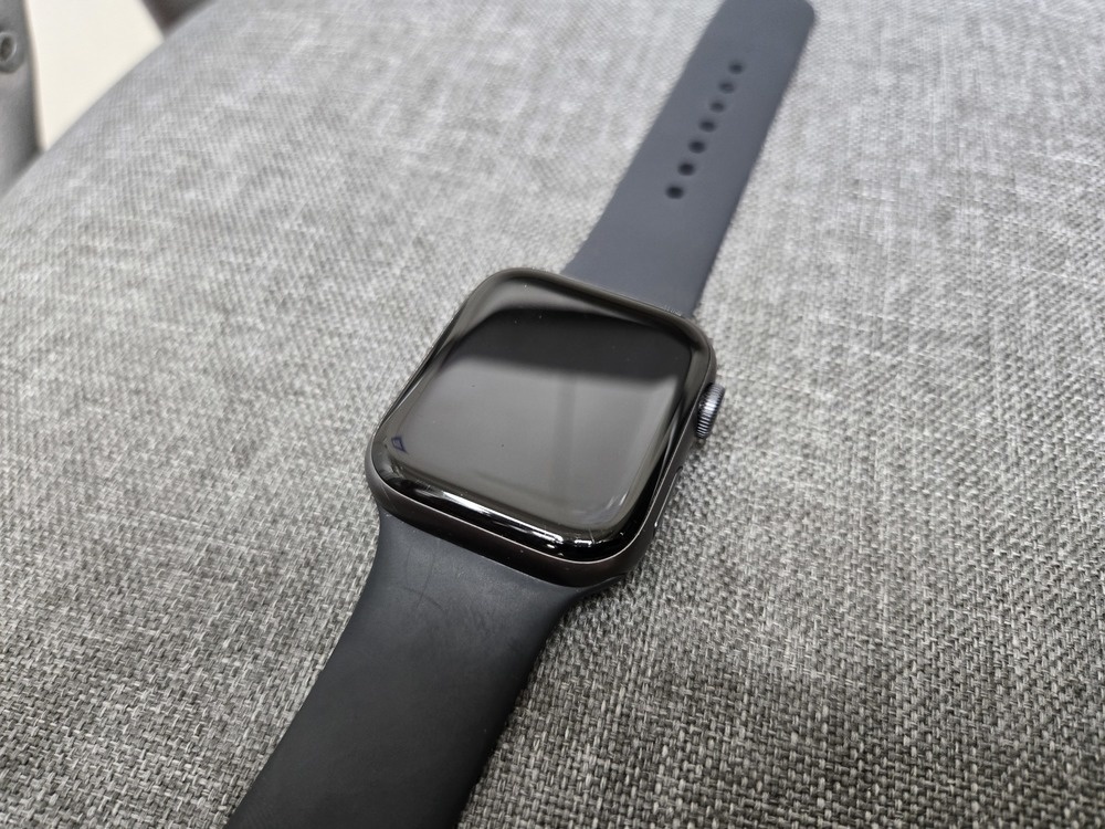 Смарт-часы Apple Watch Series 5 44 мм