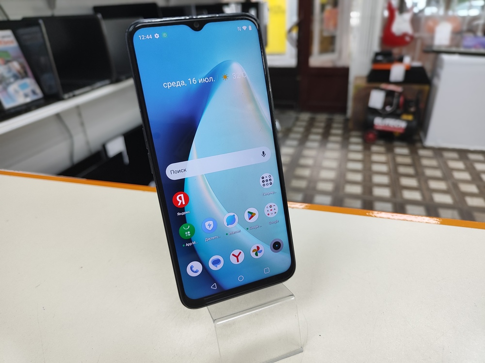 Смартфон Realme C35 4/64