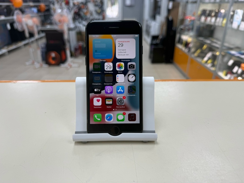 Смартфон Apple iPhone 7 32Gb