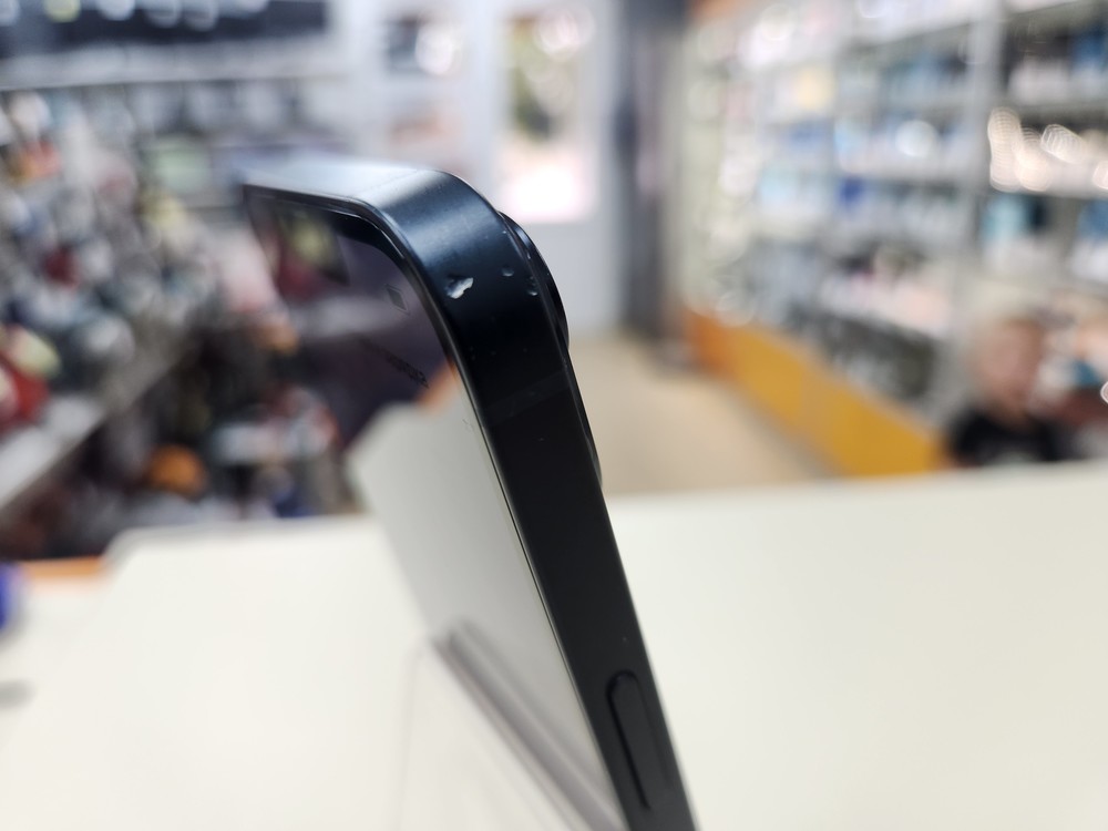 Смартфон Apple Iphone 14 128Gb