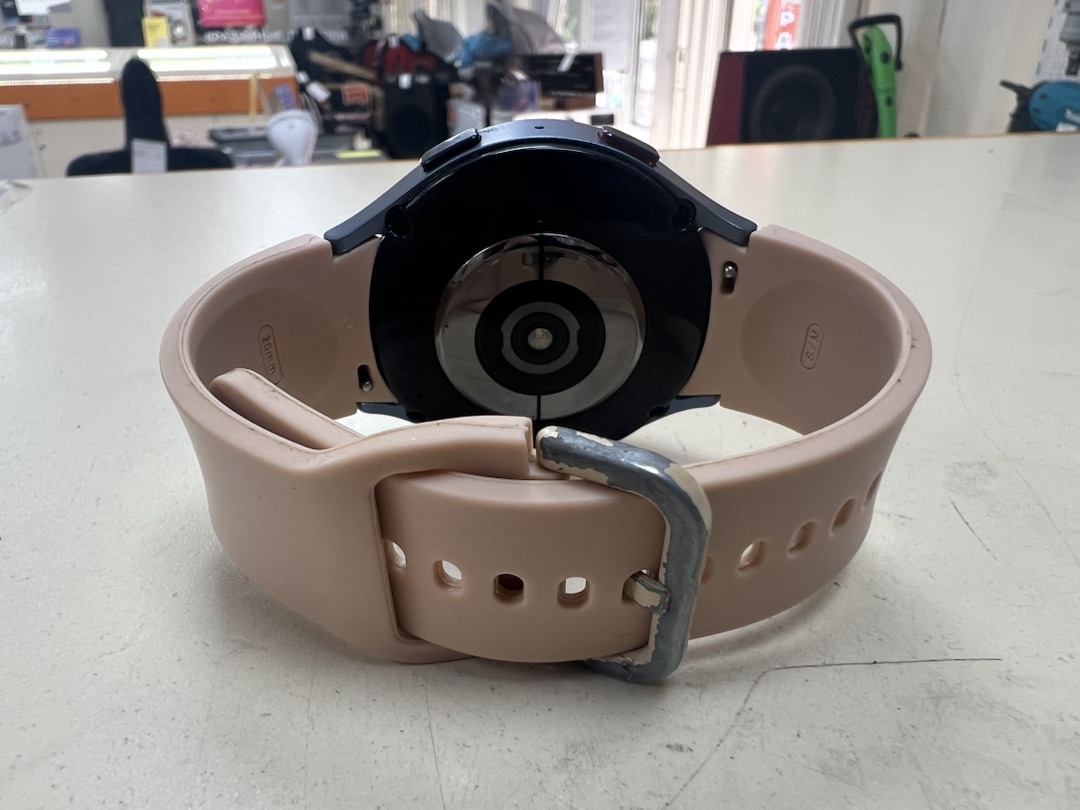 Смарт-часы Samsung Galaxy Watch 5 44mm