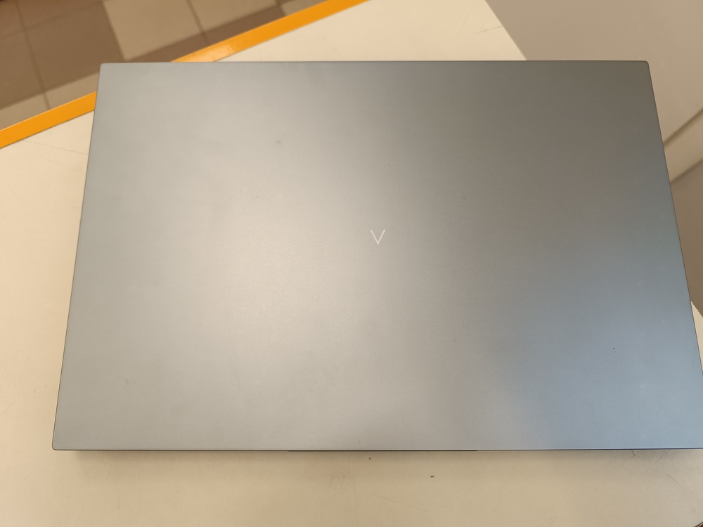 Ноутбук DIGMA; Core i3-10110U, Intel UHD Graphics, 8 Гб, 500 Гб, Нет