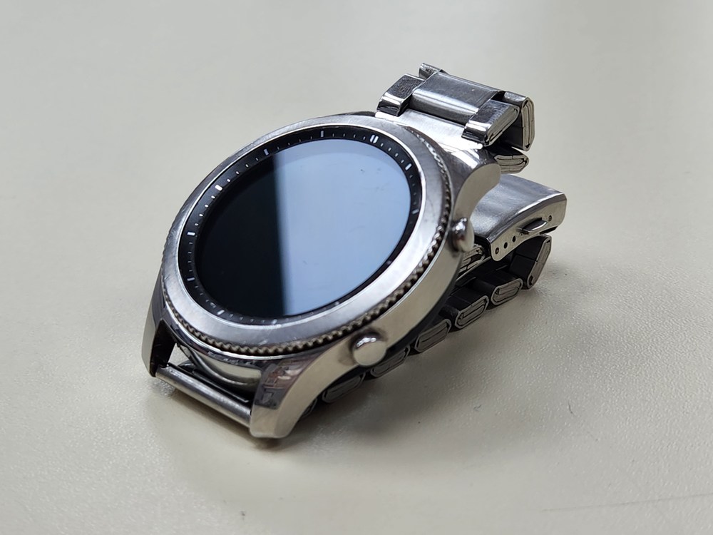 Смарт-часы Samsung Gear S3 classic