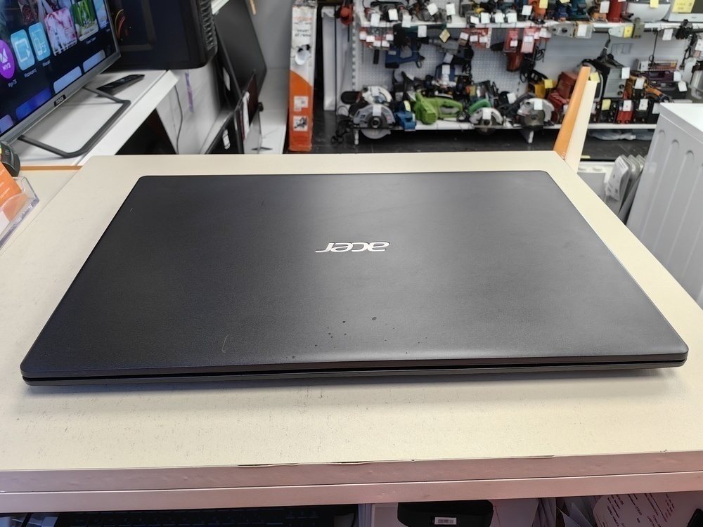 Ноутбук Acer Aspire 3; Core i3-1005G1, GeForce MX230, 8 Гб, 250 Гб, Нет