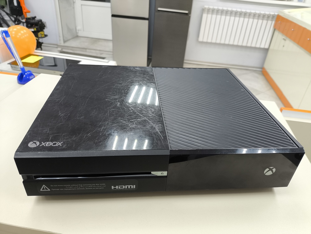 Игровая приставка Xbox One 500Gb