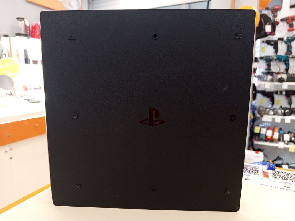 Игровая приставка PlayStation 4 Pro 1Tb Игровая приставка PlayStation 4 Pro 1Tb
