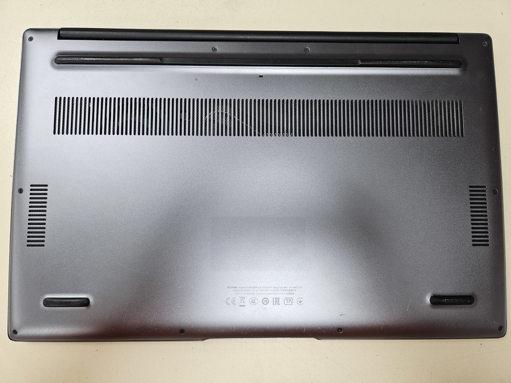 Ноутбук Honor; Ryzen 5 3500U, Radeon Vega 8, 8 Гб, 480 Гб, Нет